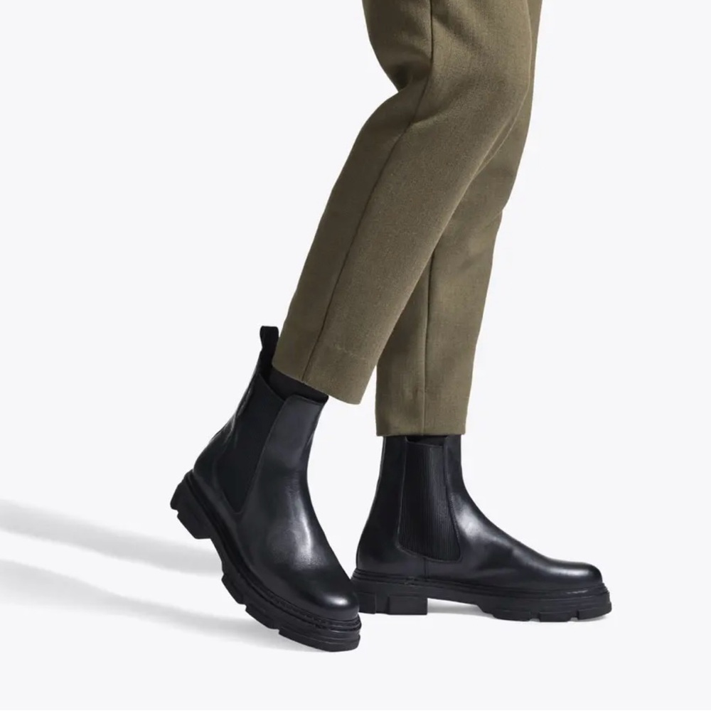 NEW Men’s Kurt Geiger London Ryder Chelsea Leather Pull On Boots - Picture 2 of 10